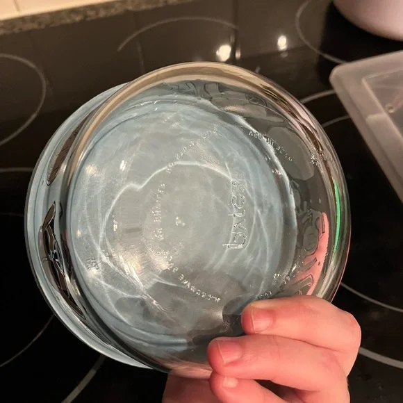 Pyrex Star Wars Storage Container - Picture 2 of 3